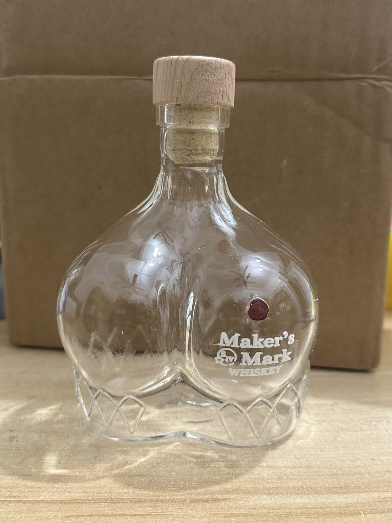 Glass Decanter Whiskey - Оригинальный графин для виски в форме